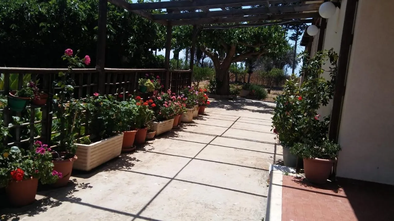 Bed and Breakfast Il Gazebo Scoglitti Frühstückspension