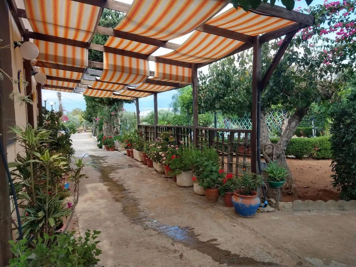 Bed and Breakfast Il Gazebo Scoglitti 0*,